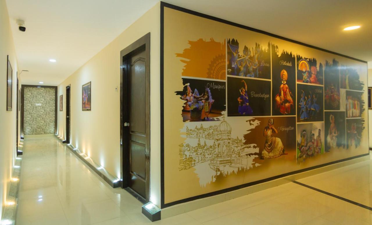 Iris At Nest Hotel Hyderabad Luaran gambar